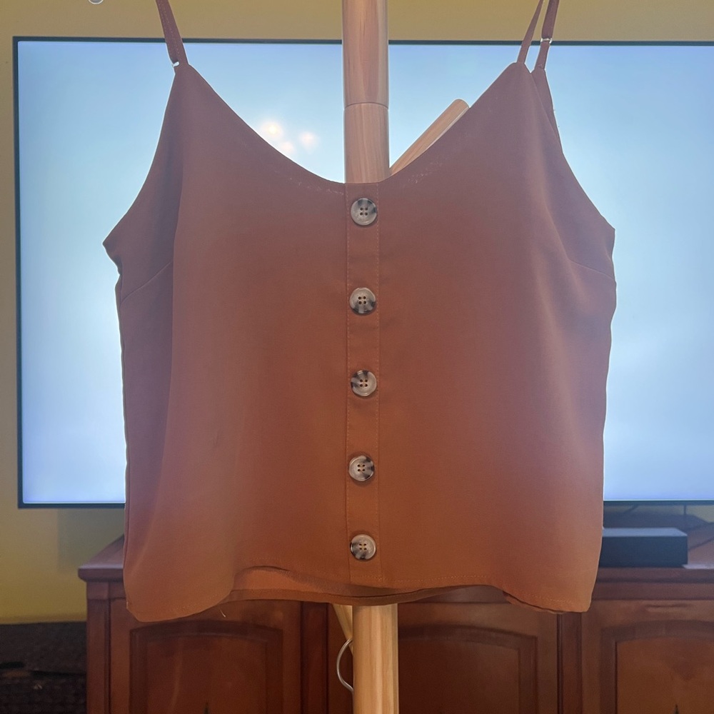 Charlotte Russe Women's Button-Front Cami Top - Caramel - Picture 3 of 5